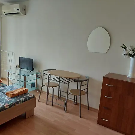 99 Nessebar Noks Club Apartament *