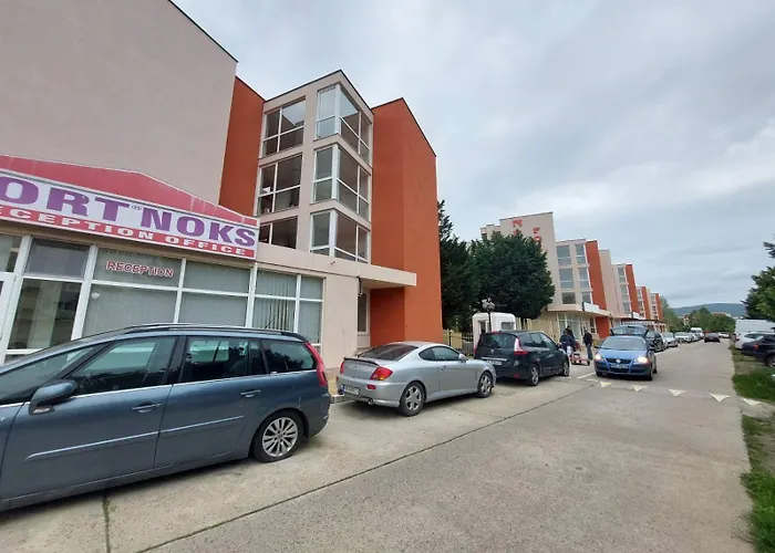 99 Nessebar Noks Club