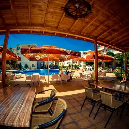 Sunny Nessebar Club 아파트 써니비치