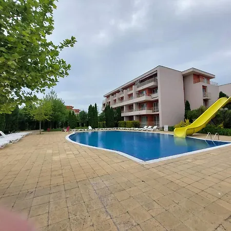 Апартамент Sunny Beach Nessebar Fort Club
